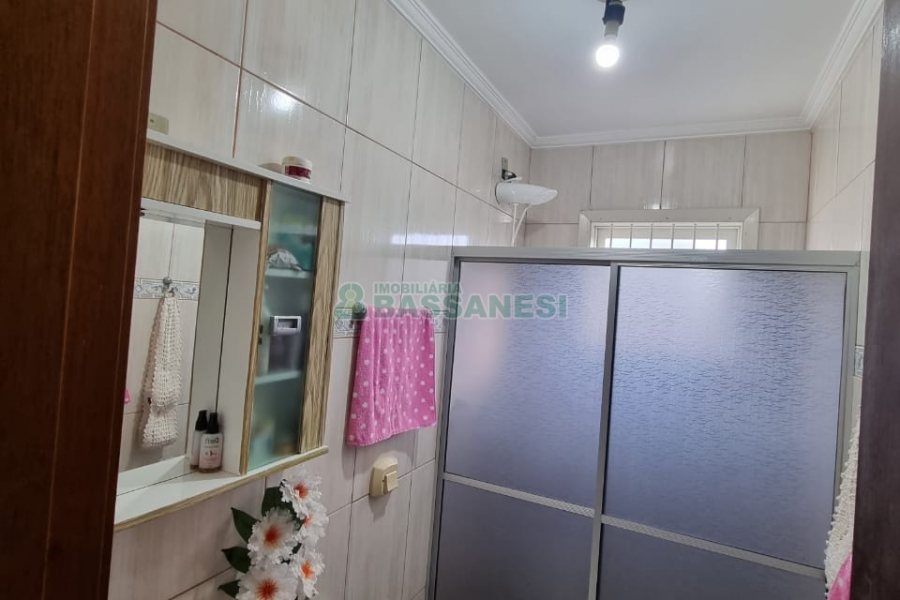 Apartamento com 72m², 3 dormitórios, 1 vaga, no bairro Jardim Eldorado em Caxias do Sul para Comprar