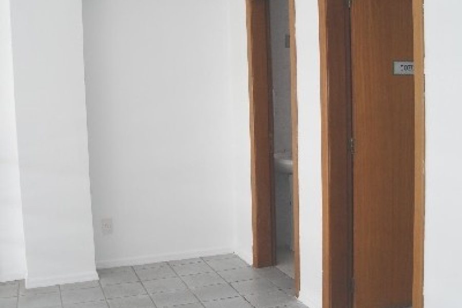 Loja com 328m², no bairro Centro em Caxias do Sul para Alugar ou Comprar