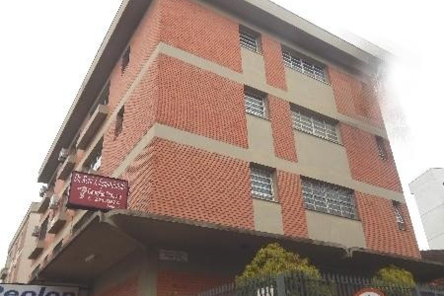 Sala com 40m², no bairro Pio X em Caxias do Sul para Alugar