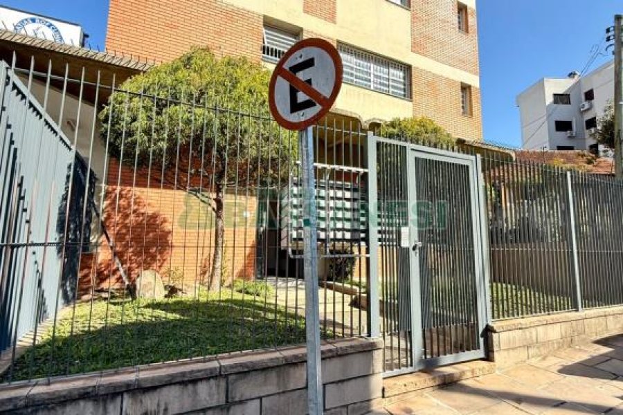 Sala com 40m², no bairro Pio X em Caxias do Sul para Alugar