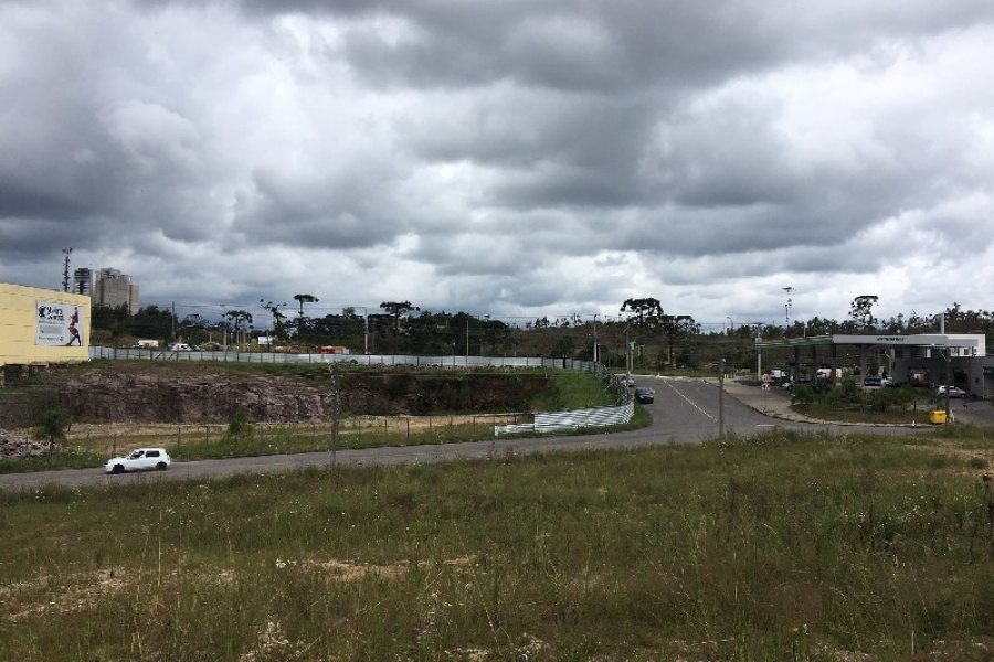 Terreno com 5220m², no bairro Sanvitto em Caxias do Sul para Alugar