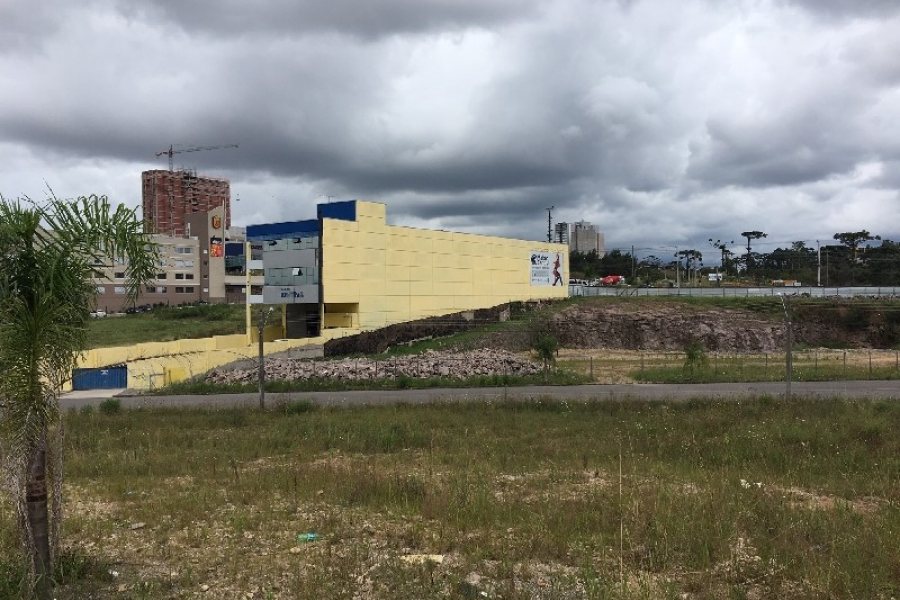 Terreno com 5220m², no bairro Sanvitto em Caxias do Sul para Alugar