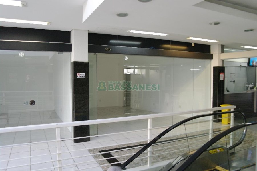 Loja com 29m², no bairro Centro em Caxias do Sul para Alugar