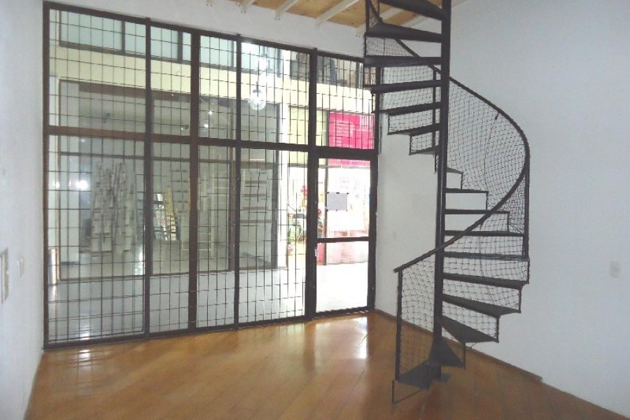 Loja com 40m², no bairro Centro em Caxias do Sul para Comprar