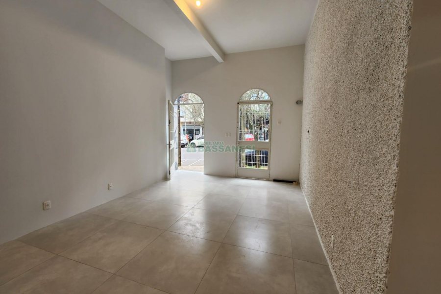 Loja com 35m², no bairro Centro em Caxias do Sul para Alugar