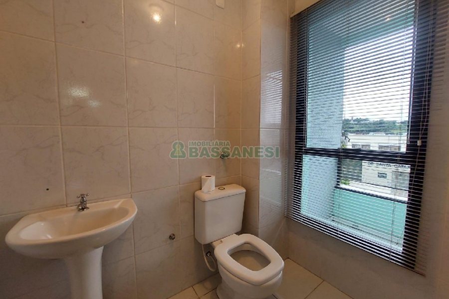 Sala com 80m², no bairro Pio X em Caxias do Sul para Alugar