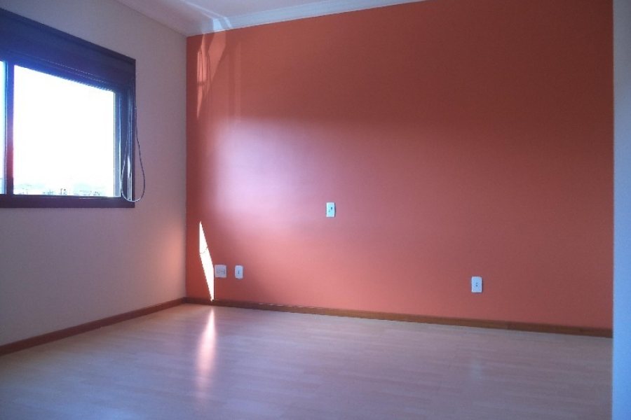 Apartamento com 83m², 2 dormitórios, 1 vaga, no bairro Sagrada Família em Caxias do Sul para Alugar