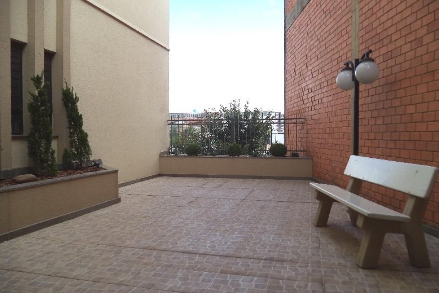 Apartamento com 83m², 2 dormitórios, 1 vaga, no bairro Sagrada Família em Caxias do Sul para Alugar