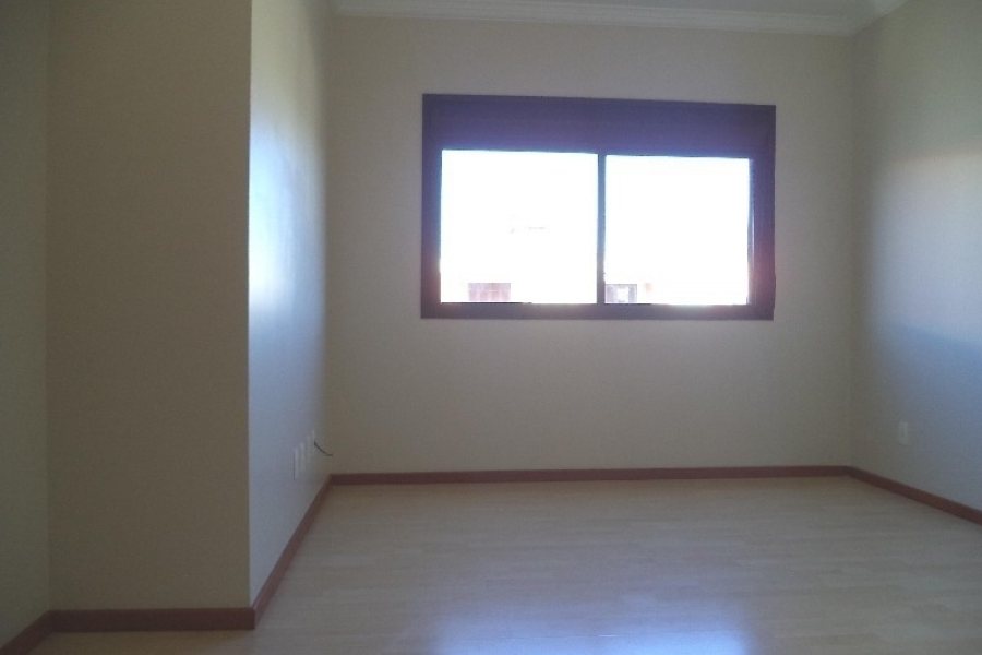 Apartamento com 83m², 2 dormitórios, 1 vaga, no bairro Sagrada Família em Caxias do Sul para Alugar