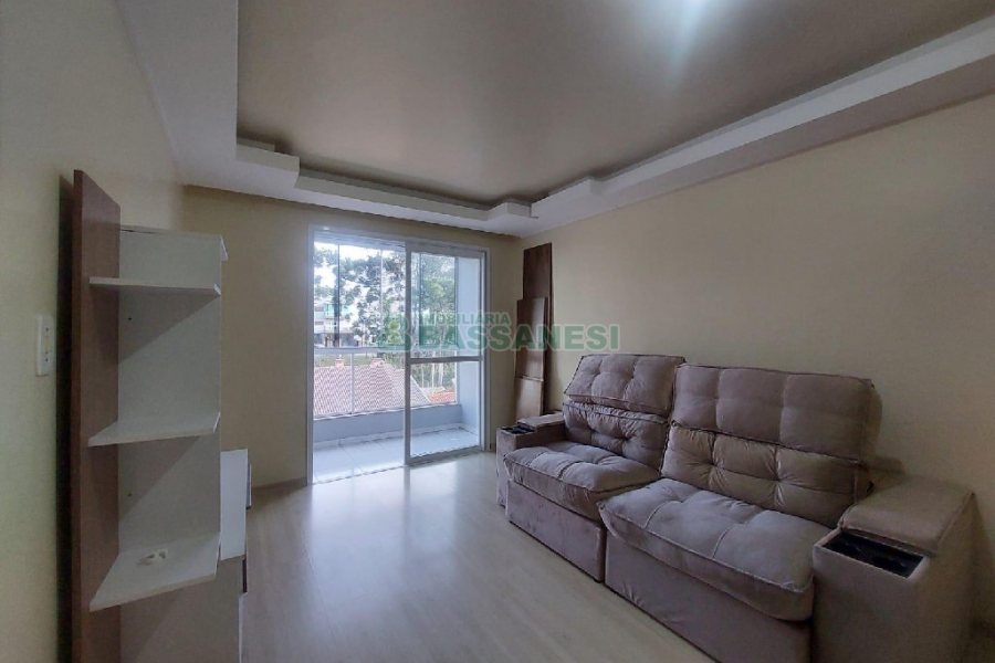 Apto Mobiliado com 70m², 2 dormitórios, 1 vaga, no bairro Santa Catarina em Caxias do Sul para Alugar