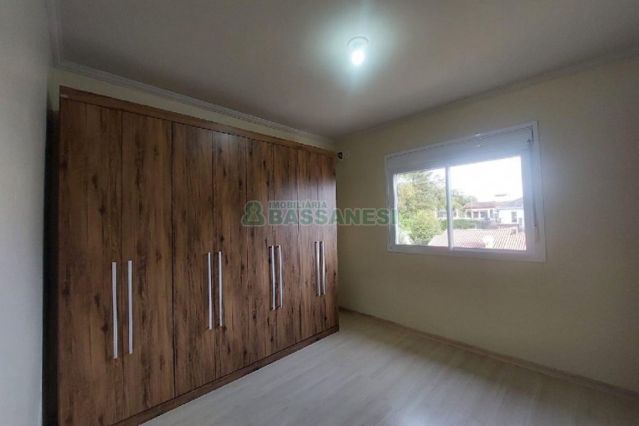 Apto Mobiliado com 70m², 2 dormitórios, 1 vaga, no bairro Santa Catarina em Caxias do Sul para Alugar