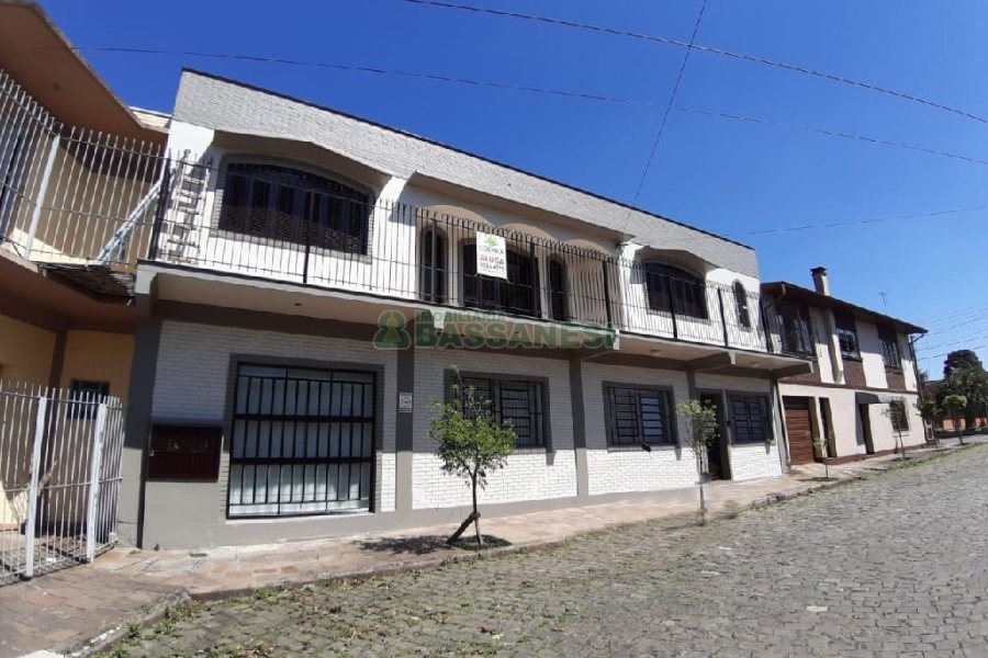Casa Comercial com 300m², no bairro Bela Vista em Caxias do Sul para Alugar