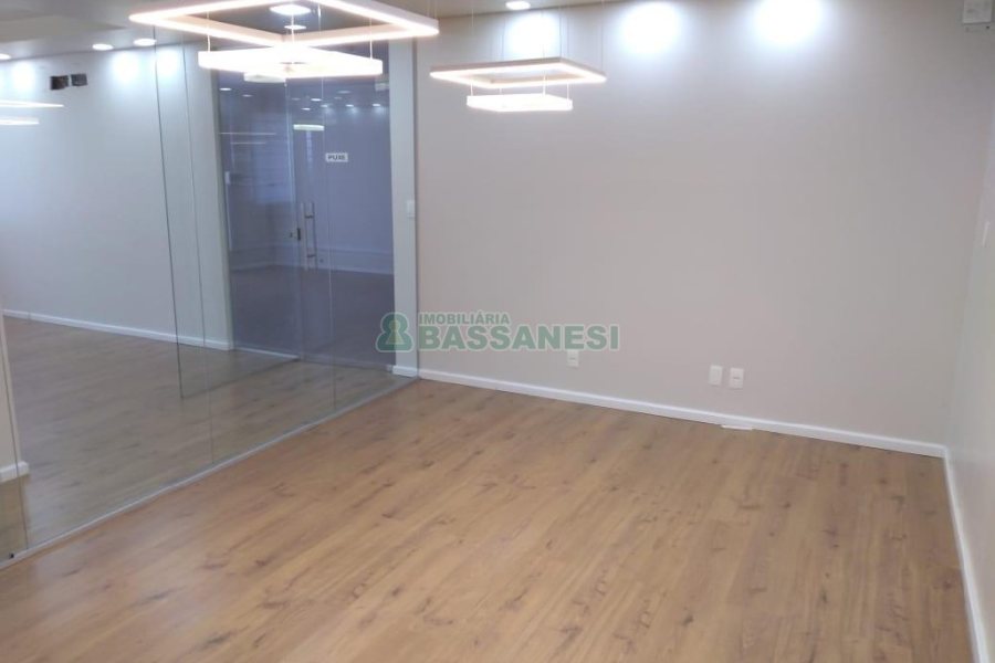 Casa Comercial com 300m², no bairro Bela Vista em Caxias do Sul para Alugar