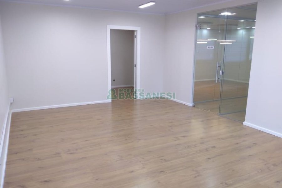 Casa Comercial com 300m², no bairro Bela Vista em Caxias do Sul para Alugar