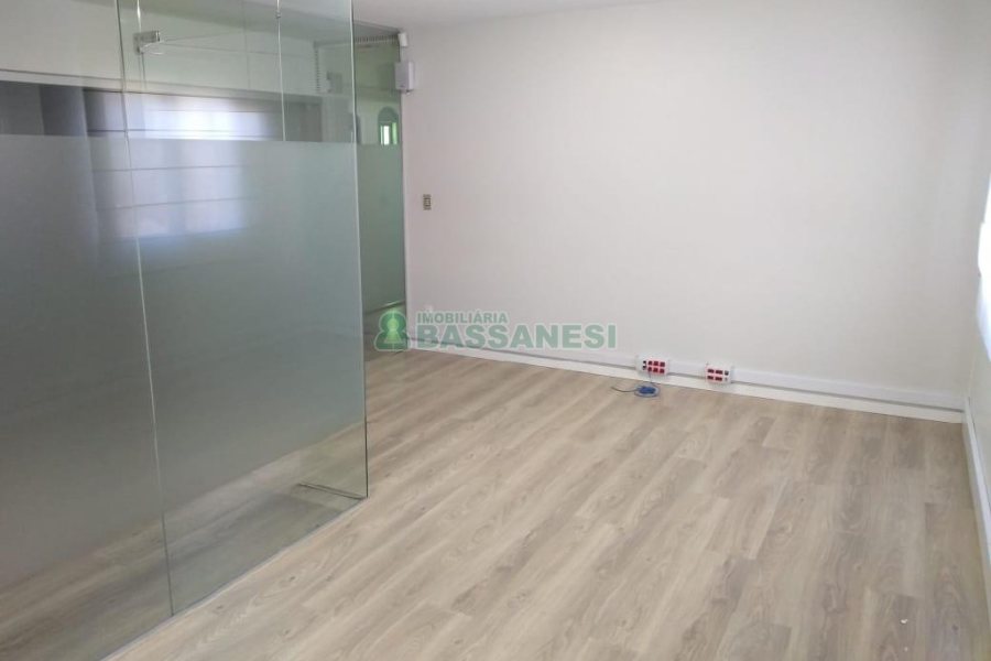 Casa Comercial com 300m², no bairro Bela Vista em Caxias do Sul para Alugar