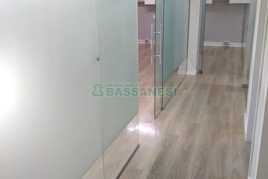 Casa Comercial com 300m², no bairro Bela Vista em Caxias do Sul para Alugar