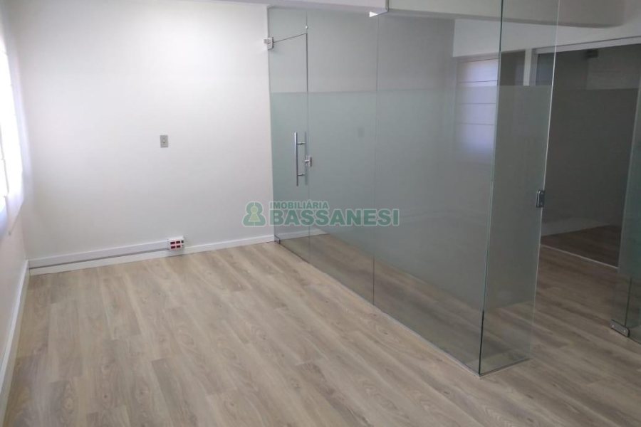 Casa Comercial com 300m², no bairro Bela Vista em Caxias do Sul para Alugar