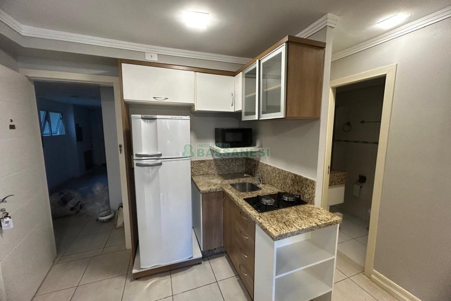 Apto Mobiliado com 34m², 1 dormitório, 1 vaga, no bairro São Pelegrino em Caxias do Sul para Alugar