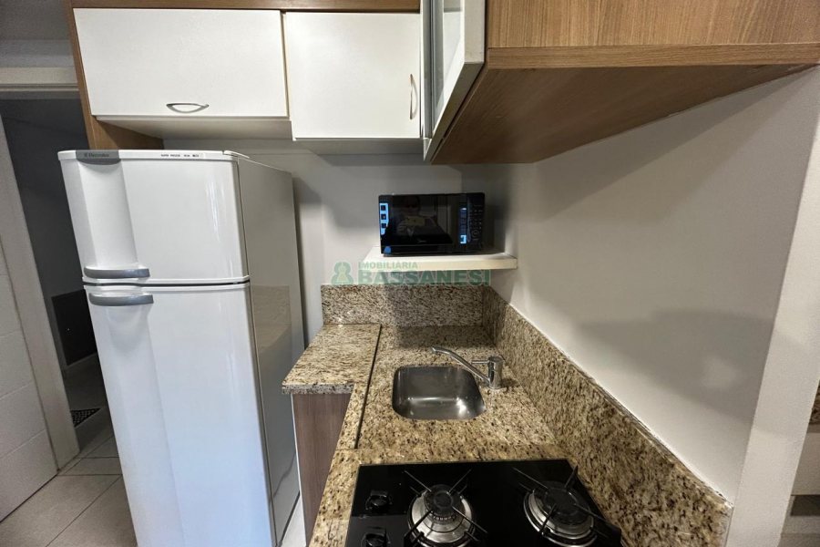 Apto Mobiliado com 34m², 1 dormitório, 1 vaga, no bairro São Pelegrino em Caxias do Sul para Alugar