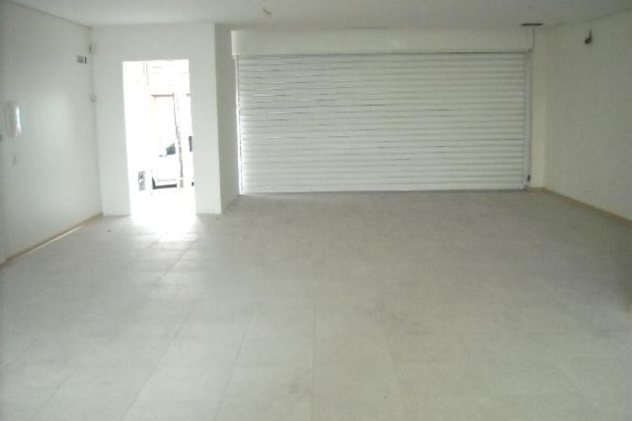 Loja com 300m², 1 vaga, no bairro Centro em Caxias do Sul para Alugar