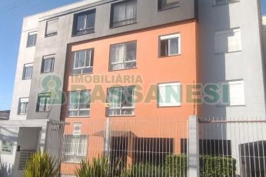 Apartamento com 63m², 2 dormitórios, 1 vaga, no bairro Madureira em Caxias do Sul para Comprar