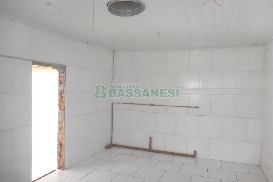 Loja com 117m², no bairro Centro em Caxias do Sul para Alugar