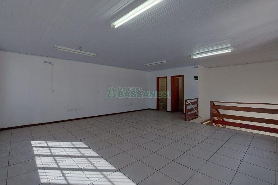 Loja com 117m², no bairro Centro em Caxias do Sul para Alugar