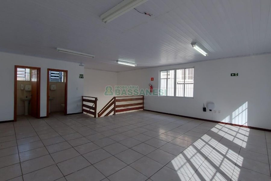 Loja com 117m², no bairro Centro em Caxias do Sul para Alugar