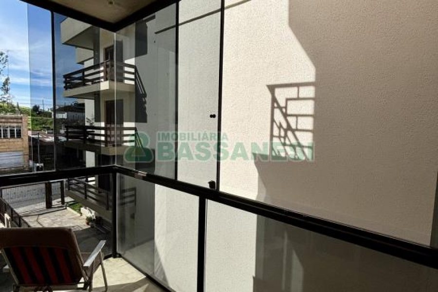 Apartamento com 124m², 3 dormitórios, 1 vaga, no bairro Rio Branco em Caxias do Sul para Comprar