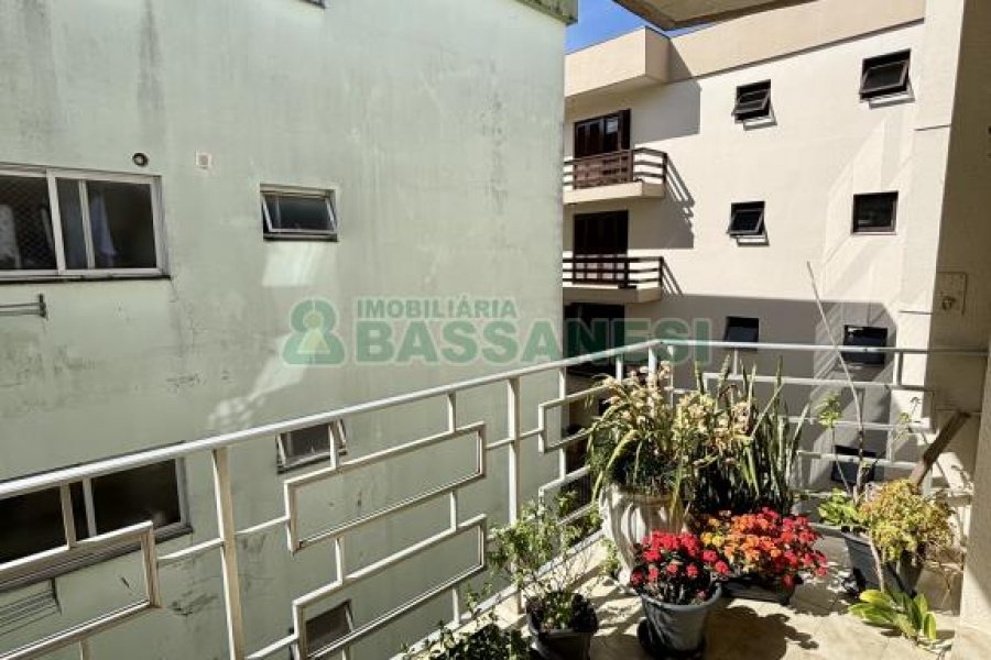 Apartamento com 124m², 3 dormitórios, 1 vaga, no bairro Rio Branco em Caxias do Sul para Comprar