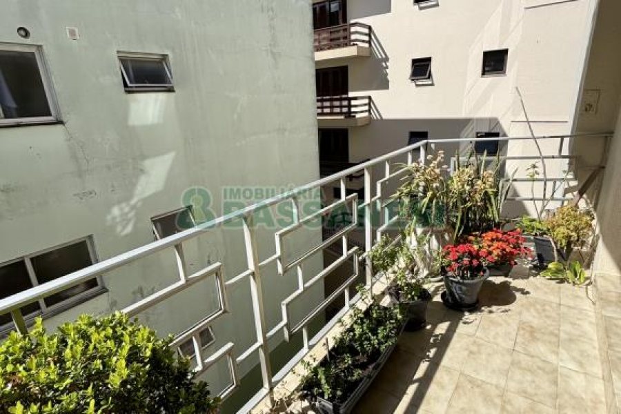 Apartamento com 124m², 3 dormitórios, 1 vaga, no bairro Rio Branco em Caxias do Sul para Comprar