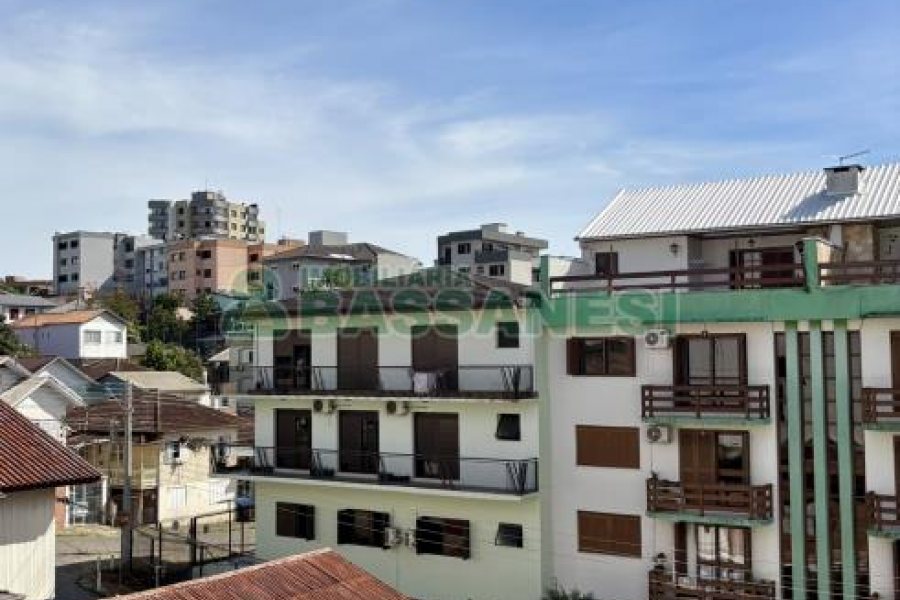 Apartamento com 124m², 3 dormitórios, 1 vaga, no bairro Rio Branco em Caxias do Sul para Comprar