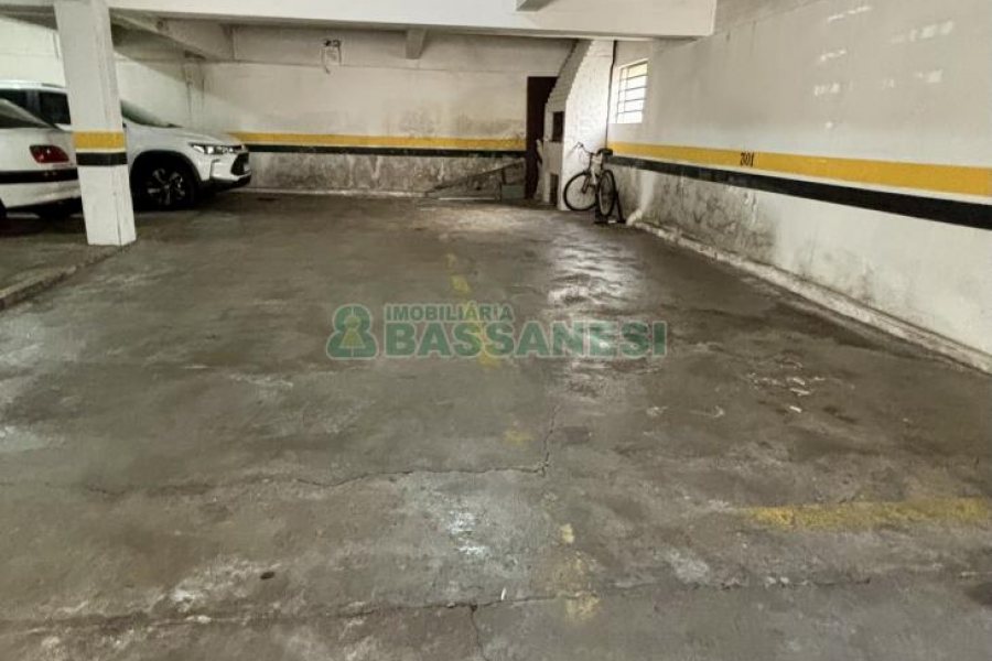 Apartamento com 124m², 3 dormitórios, 1 vaga, no bairro Rio Branco em Caxias do Sul para Comprar