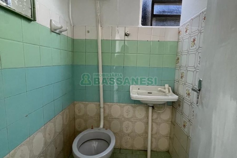 Loja com 80m², no bairro São Leopoldo em Caxias do Sul para Alugar