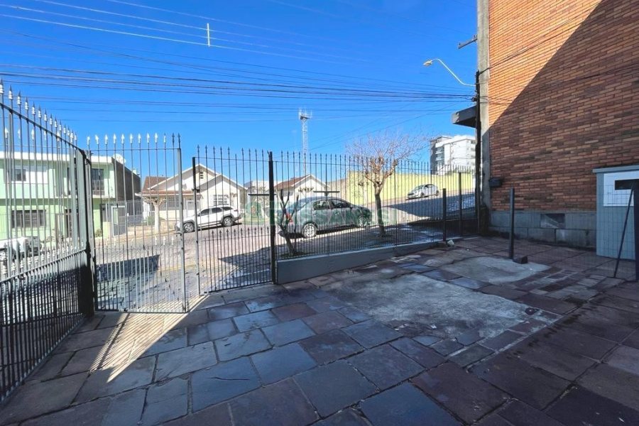 Loja com 80m², no bairro São Leopoldo em Caxias do Sul para Alugar