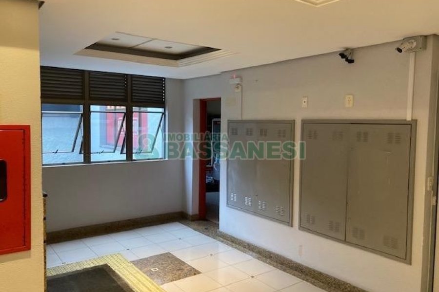 Sala com 150m², 1 vaga, no bairro Lourdes em Caxias do Sul para Alugar