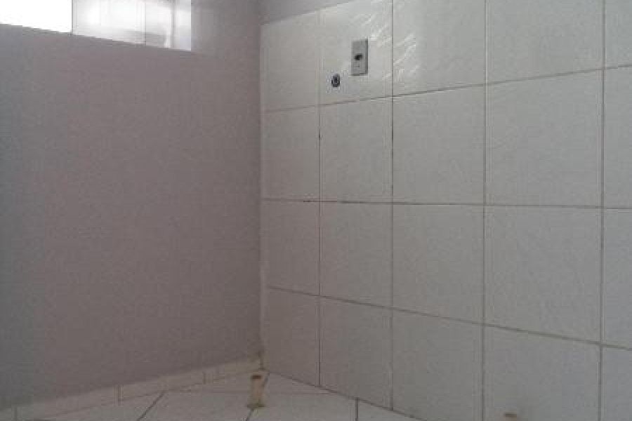 Sala com 160m², no bairro Centro em Caxias do Sul para Alugar