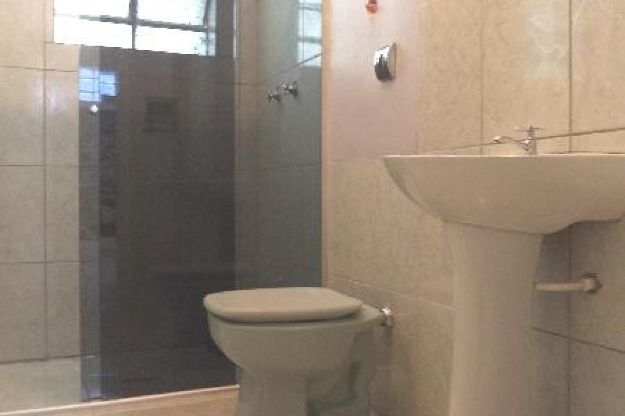 Sala com 160m², no bairro Centro em Caxias do Sul para Alugar
