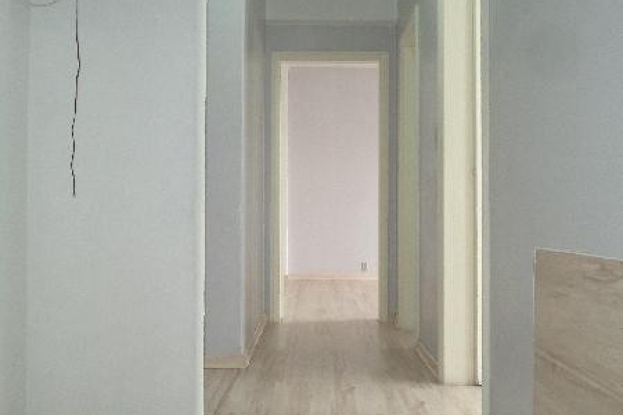 Sala com 160m², no bairro Centro em Caxias do Sul para Alugar