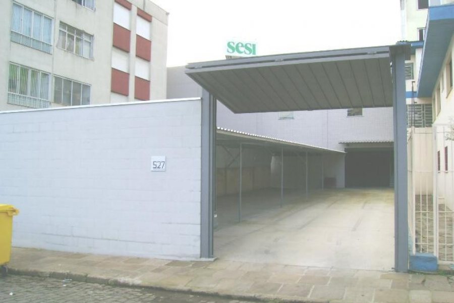 Box com 10m², no bairro São Pelegrino em Caxias do Sul para Alugar