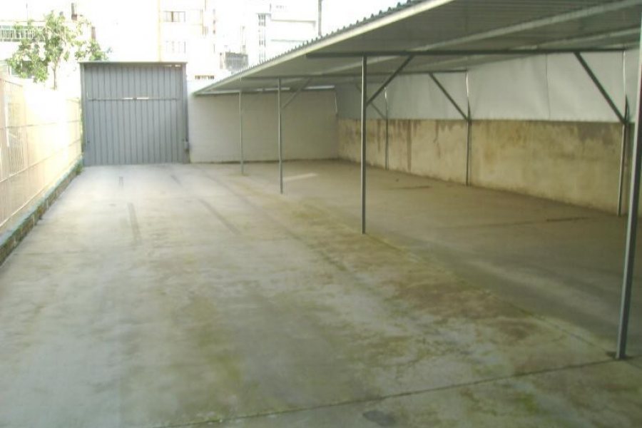 Box com 10m², no bairro São Pelegrino em Caxias do Sul para Alugar