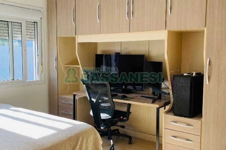 Apartamento com 52m², 1 dormitório, 1 vaga, no bairro Lourdes em Caxias do Sul para Alugar