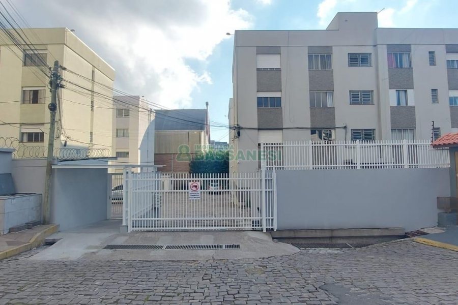 Apto Mobiliado com 77m², 2 dormitórios, 1 vaga, no bairro Rio Branco em Caxias do Sul para Alugar
