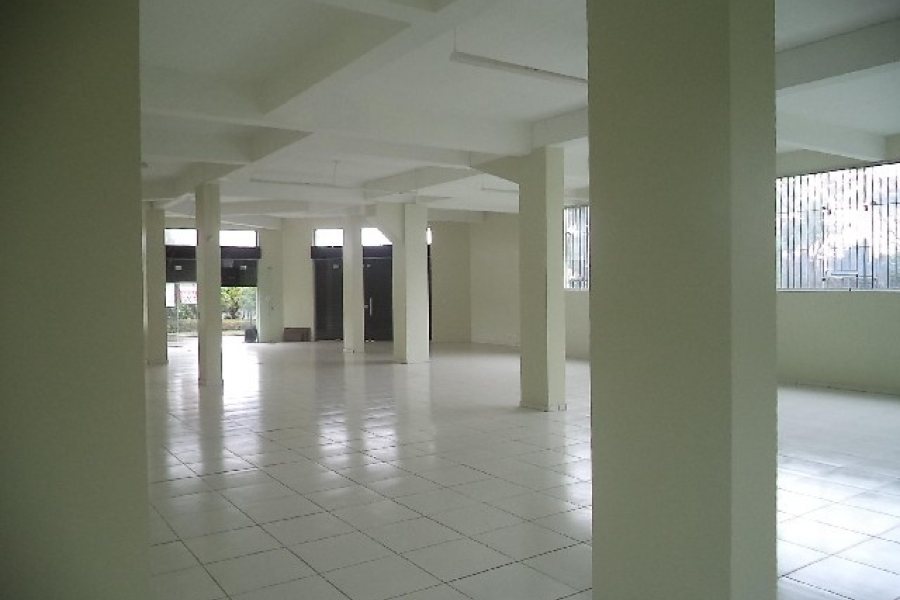 Loja com 354m², no bairro Bela Vista em Caxias do Sul para Alugar