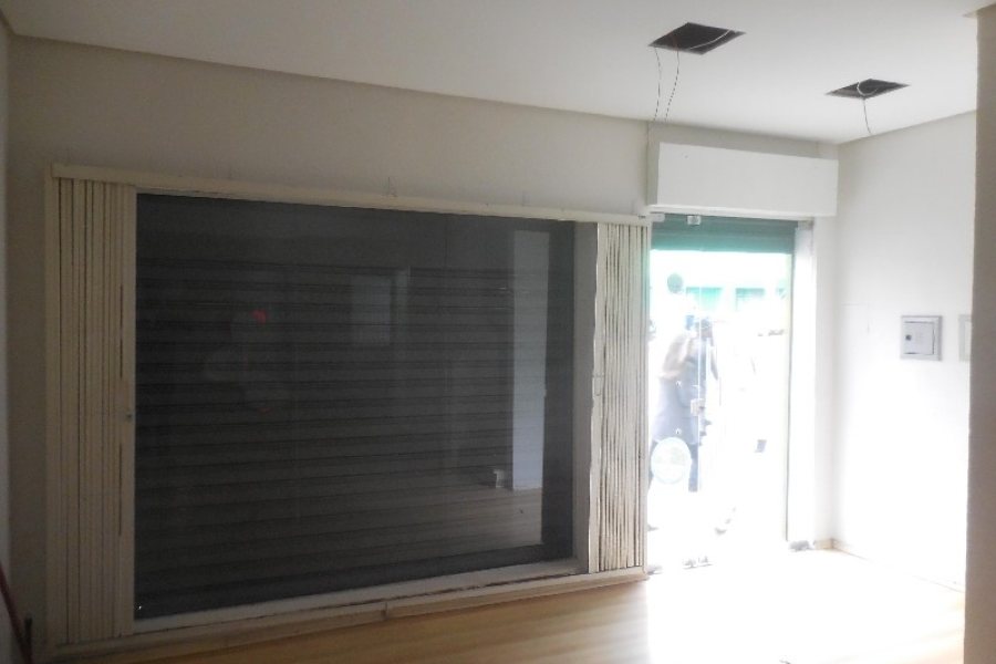 Loja com 110m², no bairro Centro em Caxias do Sul para Alugar