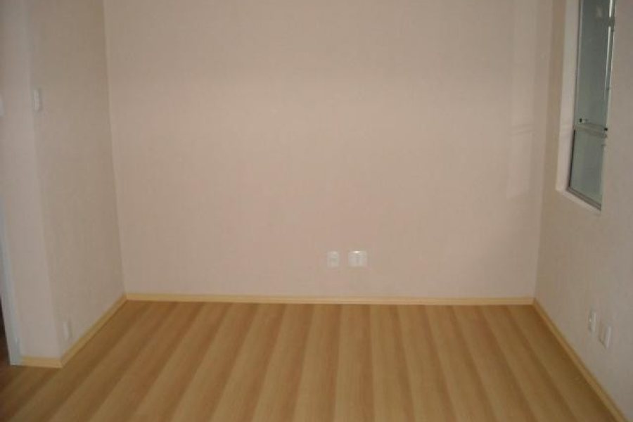 Loja com 110m², no bairro Centro em Caxias do Sul para Alugar