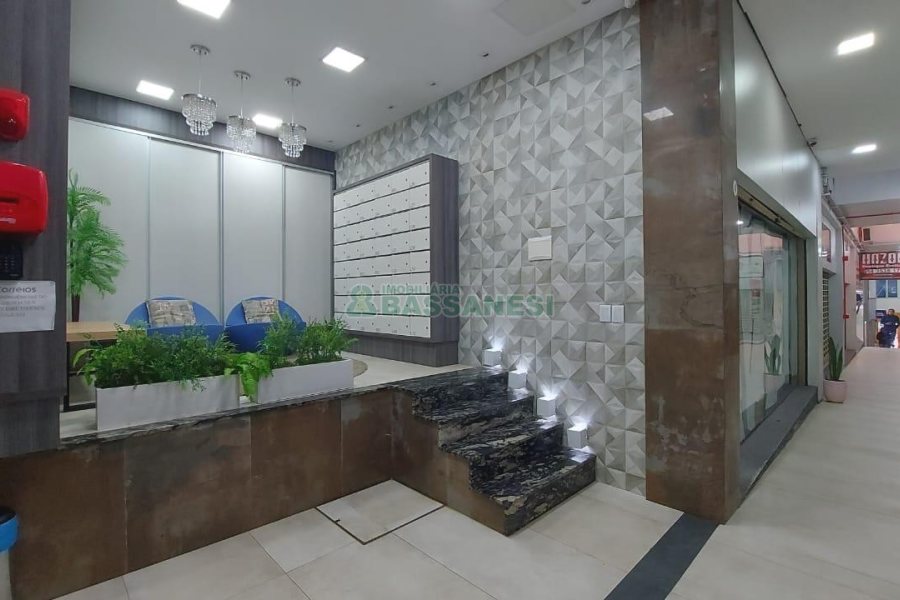 Sala com 115m², no bairro Centro em Caxias do Sul para Alugar