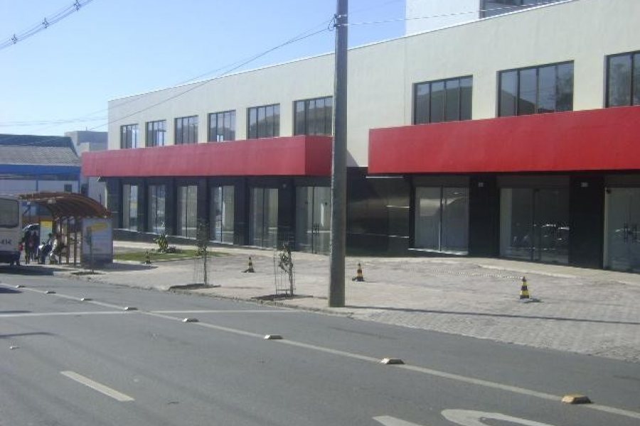 Loja com 149m², no bairro Pio X em Caxias do Sul para Alugar