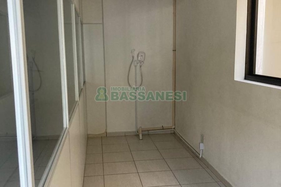 Loja com 149m², no bairro Pio X em Caxias do Sul para Alugar