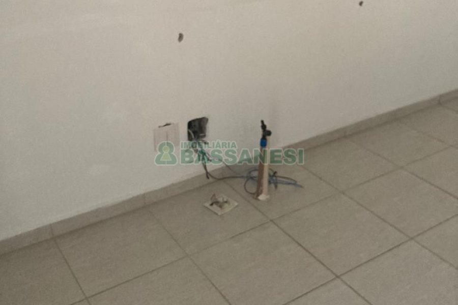 Loja com 149m², no bairro Pio X em Caxias do Sul para Alugar